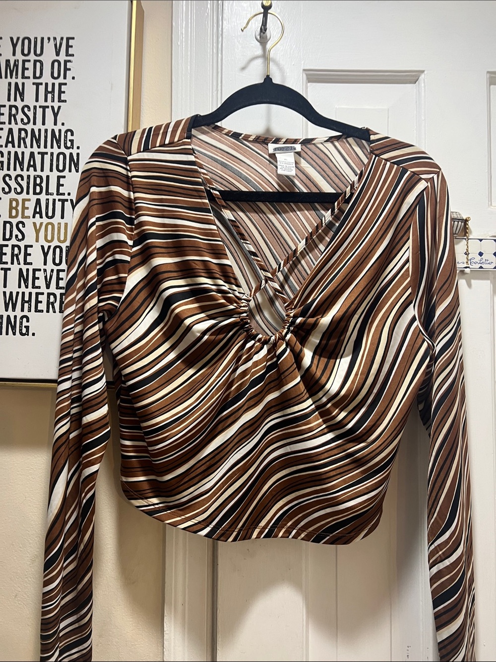 Rue21 Brown & Cream Striped Twist-Front Long Sleeve Top
